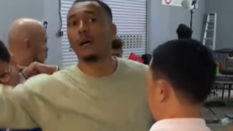 Calvin Abueva at asawa ni Mo Tautuaa, nagkasagutan pagkatapos ng laro ng Magnolia kontra San Miguel