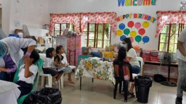 140 mag-aaral, benepisyaryo sa Dental Mission ng Sunwest Care Foundation Inc. sa Tiwi, Albay