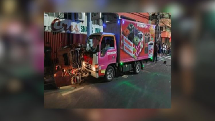 1 patay, 1 sugatan sa karambola ng 3 sasakyan sa Legazpi City